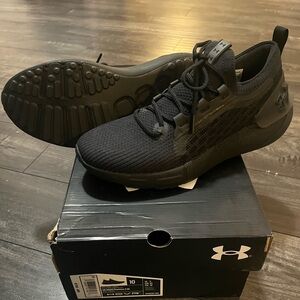 Under Armour Running Shoes
